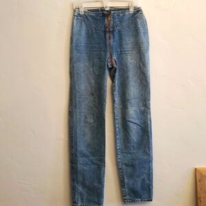 Vintage high waste rag city blues zip up and around the behind pants. Size small